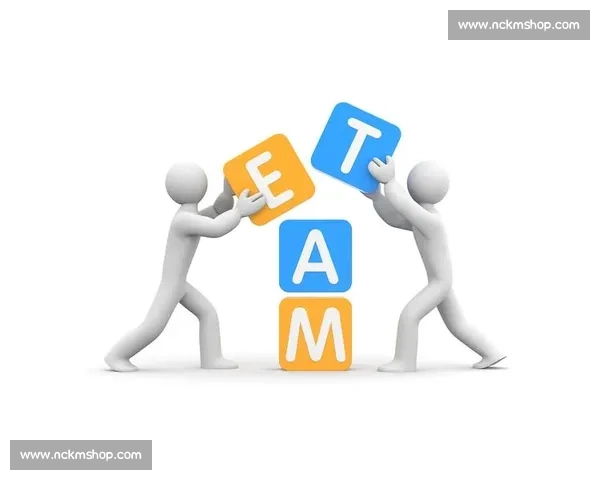 更衣室里的秘密与成长：探索体育与团队精神的独特氛围